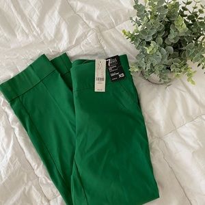 NY&C legging fit pull on crop pant size XS